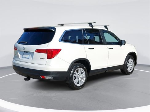 Used 2016 Honda Pilot LX image 5