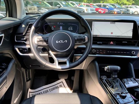 Used 2023 Kia Sportage EX FWD image 7