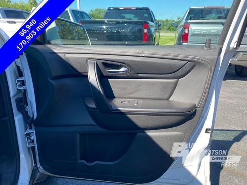 Used 2017 Chevrolet Traverse LT AWD/4WD image 24