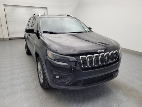 Used 2019 Jeep Cherokee Latitude Plus w/ Comfort/Convenience Group image 13