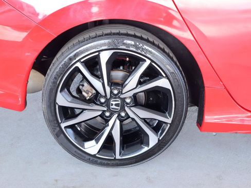 Used 2020 Honda Civic Sport image 5