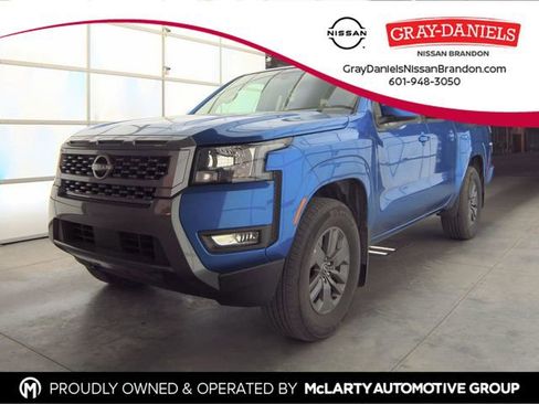 Certified 2025 Nissan Frontier SV w/ SV Convenience Package image 1