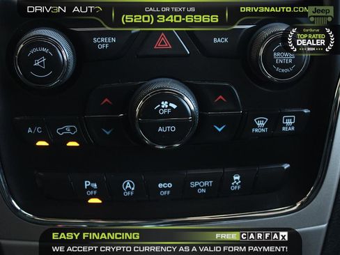 Used 2017 Jeep Grand Cherokee Laredo image 12