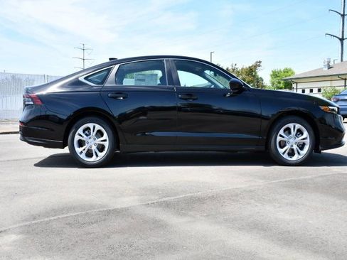 New 2026 Honda Accord LX image 8