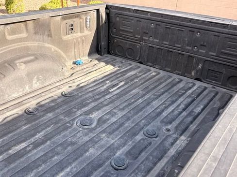 Used 2025 Ford F350 Lariat w/ Black Appearance Package AWD/4WD image 9