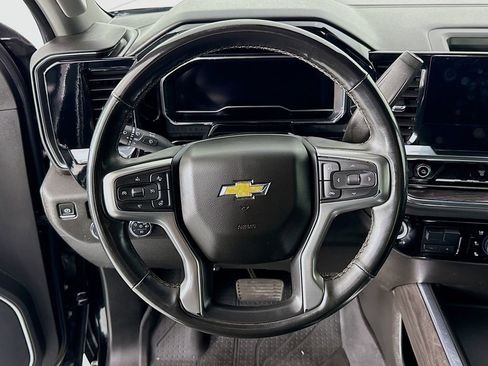 Used 2024 Chevrolet Silverado 3500 LTZ w/ LTZ Convenience Package AWD/4WD image 11