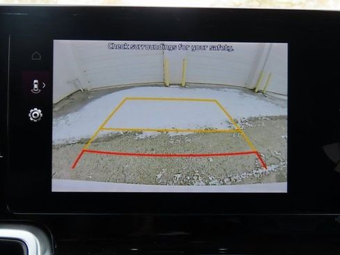 Used 2022 Kia Sorento EX w/ Panoramic Sunroof Package image 25