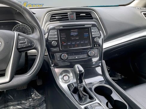 Used 2023 Nissan Maxima SL FWD image 13