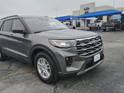 New 2026 Ford Explorer Active w/ Active Comfort Package