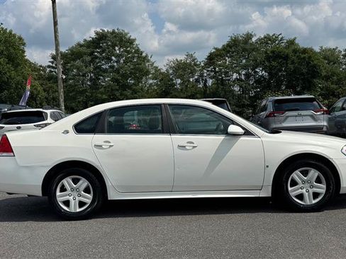 Used 2009 Chevrolet Impala LS FWD image 4