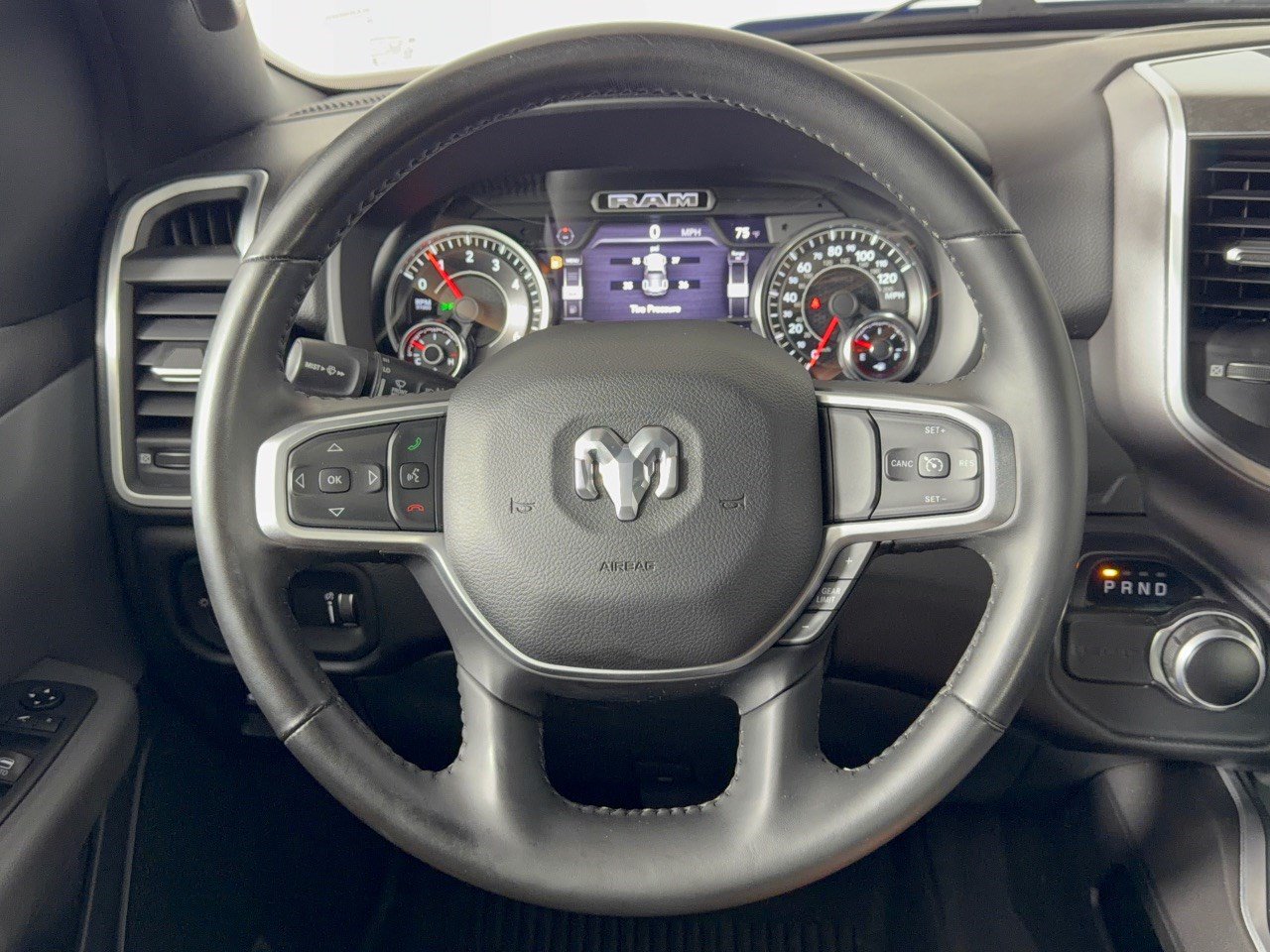 Used 2021 RAM 1500 Big Horn RWD image 10