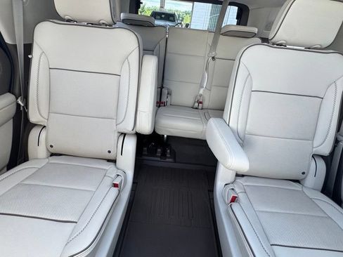 Used 2023 GMC Yukon Denali w/ Max Trailering Package AWD/4WD image 32