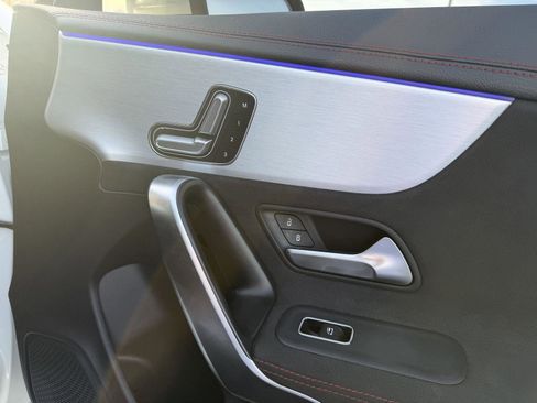 Used 2020 Mercedes-Benz CLA 35 AMG 4MATIC image 32