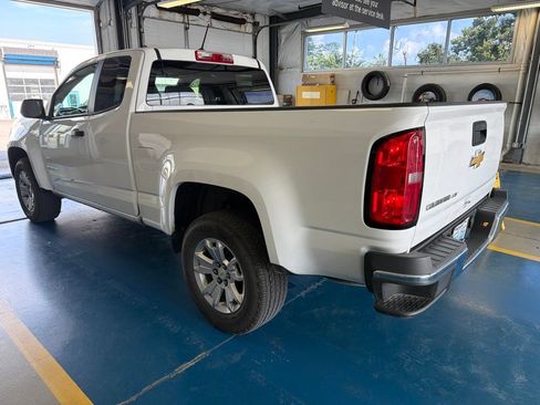 Used 2018 Chevrolet Colorado W/T RWD image 4