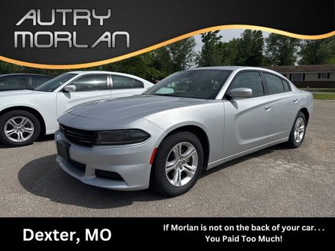 Used 2022 Dodge Charger SXT w/ Leather Interior Group image 1