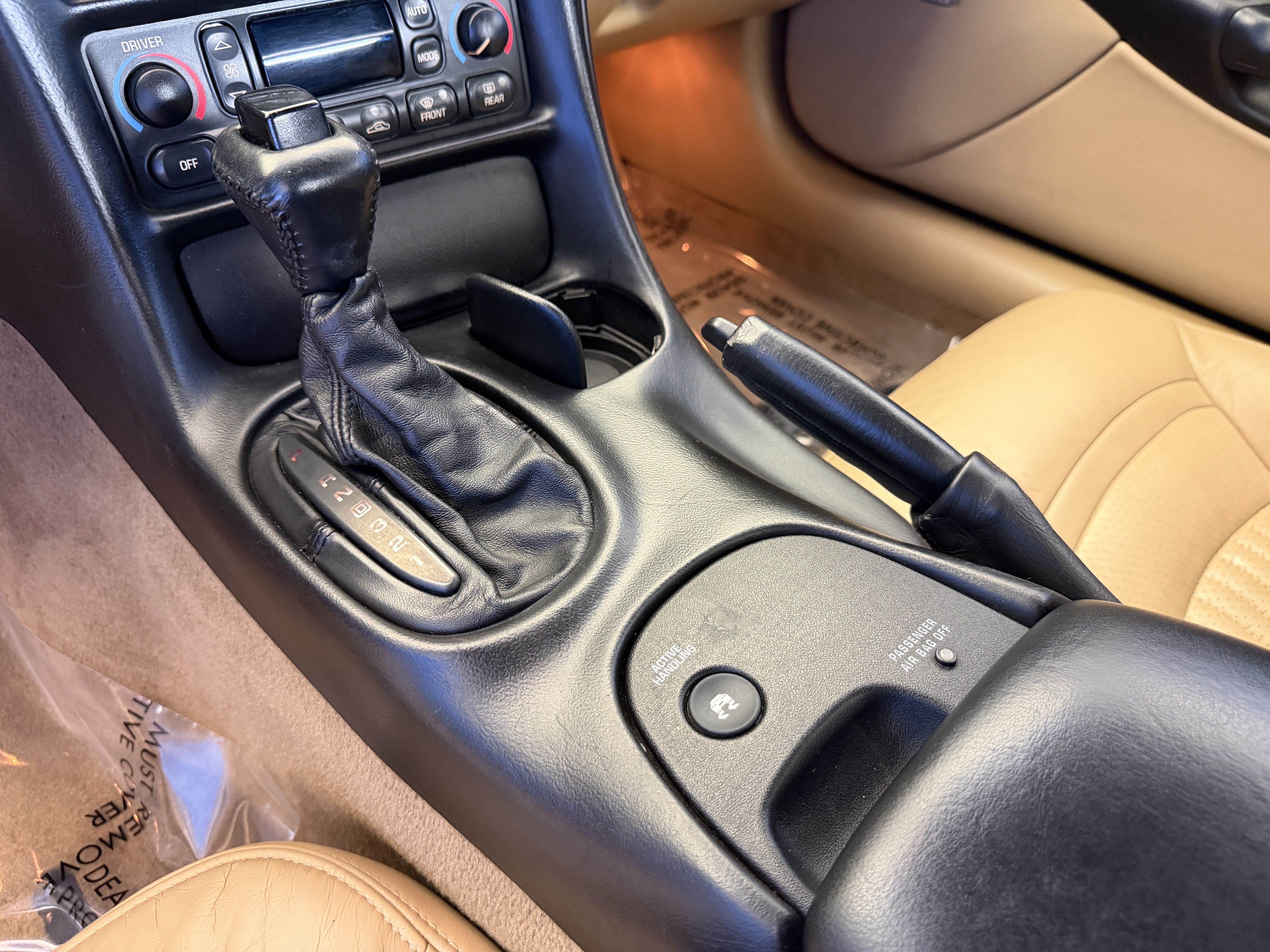 Used 2002 Chevrolet Corvette Convertible w/ Preferred Equipment Group2 RWD image 18