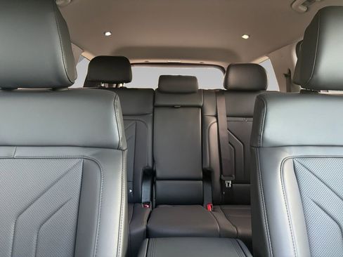 New 2026 Hyundai Santa Fe SEL image 2