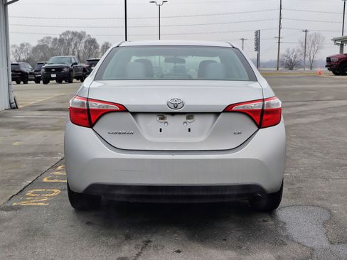 Used 2015 Toyota Corolla LE image 4
