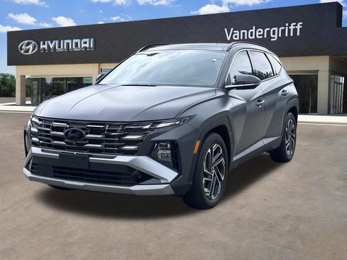 Used 2025 Hyundai Tucson Limited image 4