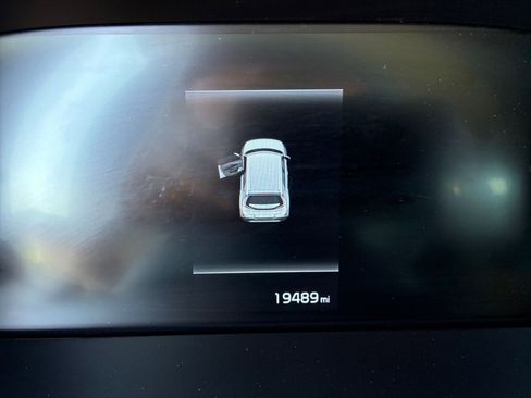Used 2025 Kia Soul LX w/ LX Technology Package FWD image 33