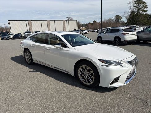 Used 2019 Lexus LS 500 image 9