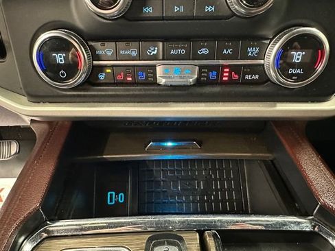 Used 2023 Ford Expedition Max Limited image 28