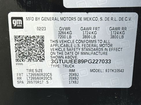 Used 2023 GMC Sierra 1500 AT4 w/ Technology Package AWD/4WD image 38