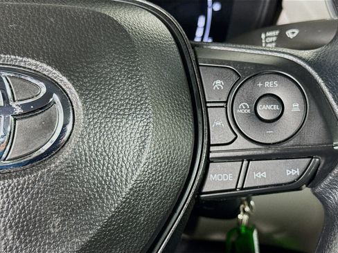 Used 2026 Toyota Corolla Cross L AWD/4WD image 13