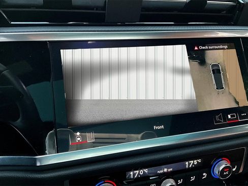 Used 2024 Audi Q3 2.0T Premium Plus image 14