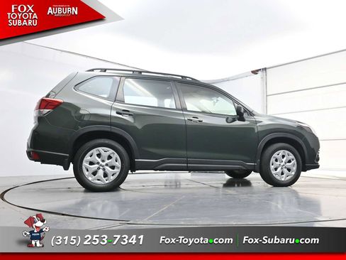Used 2023 Subaru Forester AWD/4WD image 23