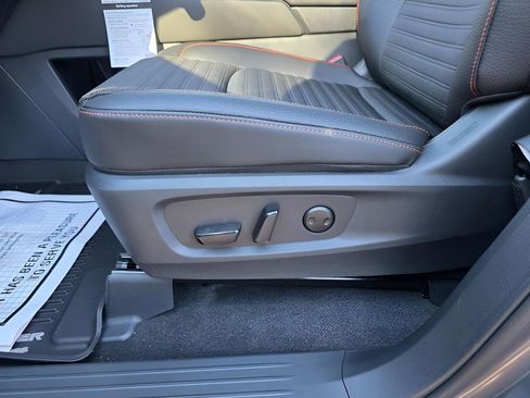 New 2026 Nissan Pathfinder Rock Creek w/ Rock Creek Premium Package AWD/4WD image 22