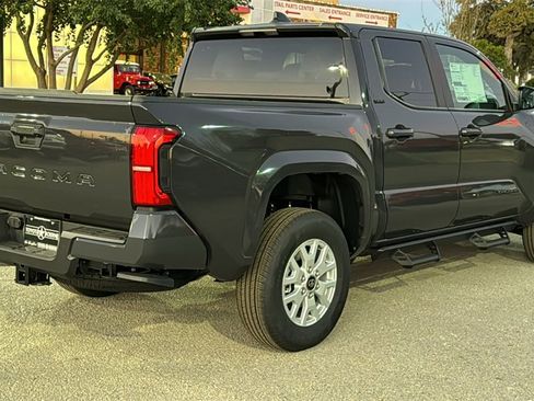 New 2025 Toyota Tacoma SR5 image 9