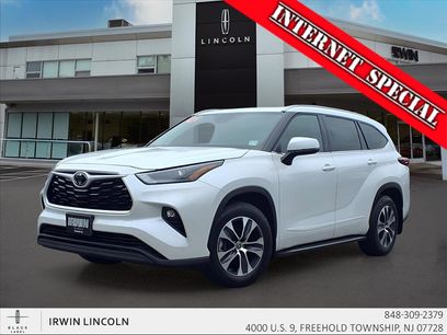 Used 2022 Toyota Highlander XLE