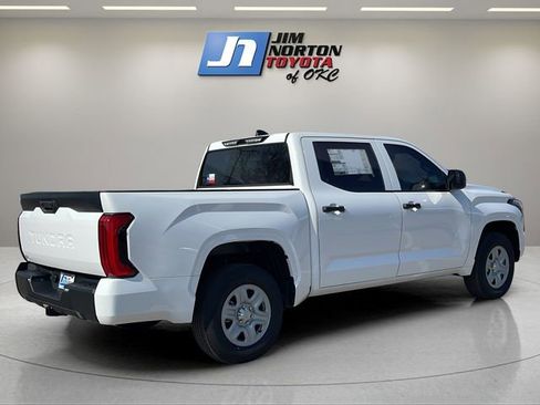 New 2026 Toyota Tundra SR image 5