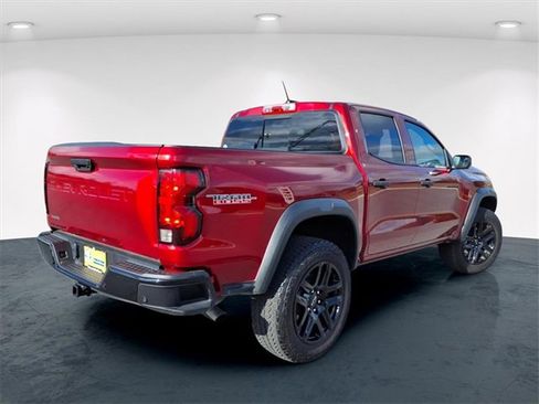 Used 2024 Chevrolet Colorado Trail Boss w/ Technology Package image 23