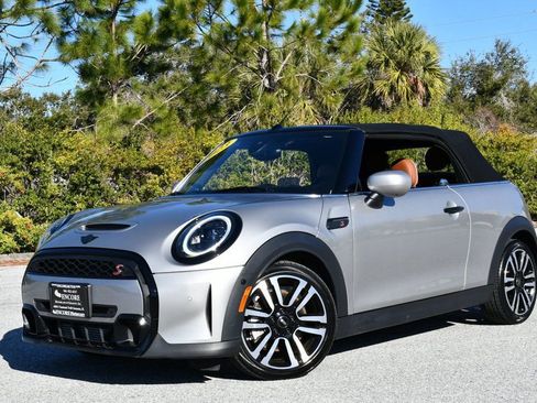 Used 2023 MINI Cooper S image 25