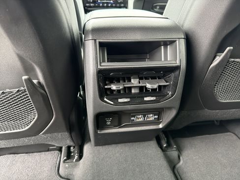 Certified 2024 Jeep Grand Cherokee Laredo X w/ Luxury Tech Group I image 13