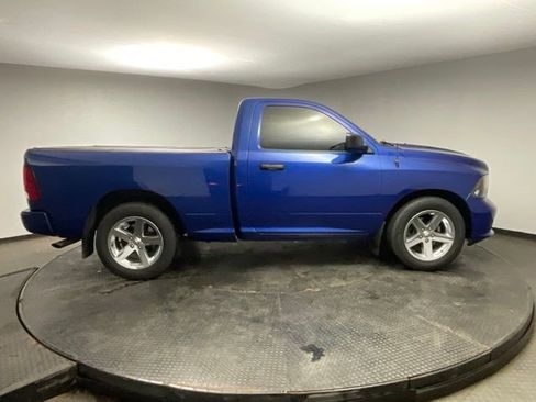 Used 2015 RAM 1500 Express RWD image 8