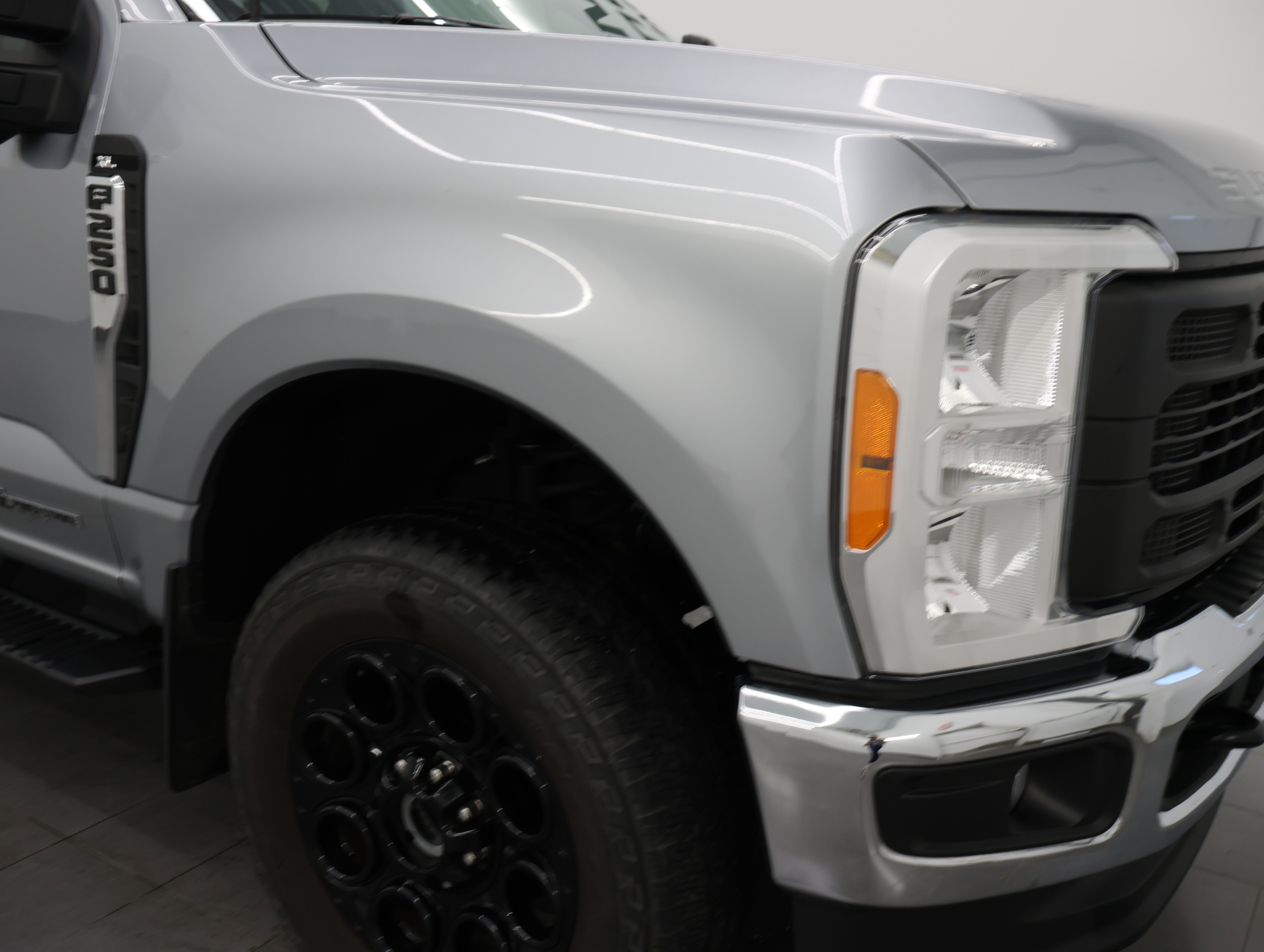 Used 2023 Ford F250 XL w/ 360-Degree Camera Package AWD/4WD image 24