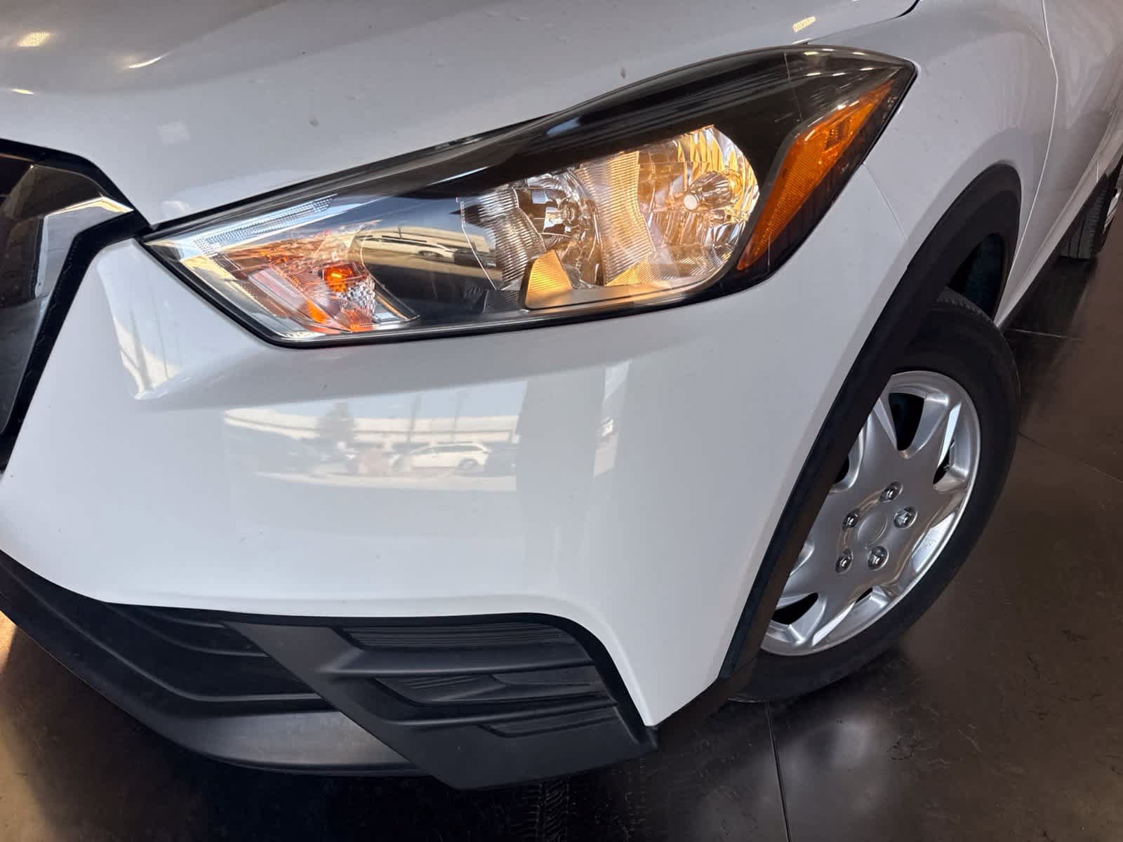 Used 2020 Nissan Kicks S FWD image 9