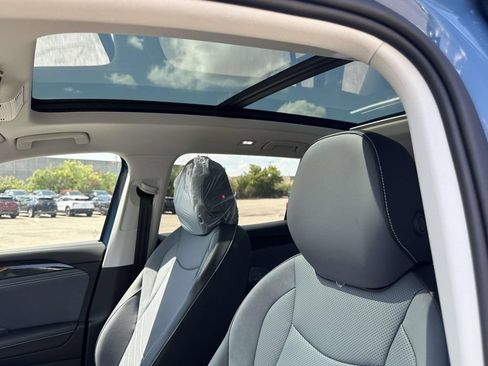 New 2026 Volkswagen Tiguan SE AWD/4WD image 15