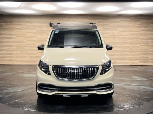 Used 2021 Mercedes-Benz Metris Passenger image 8