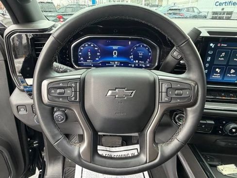 Used 2024 Chevrolet Silverado 2500 ZR2 w/ Technology Package AWD/4WD image 20