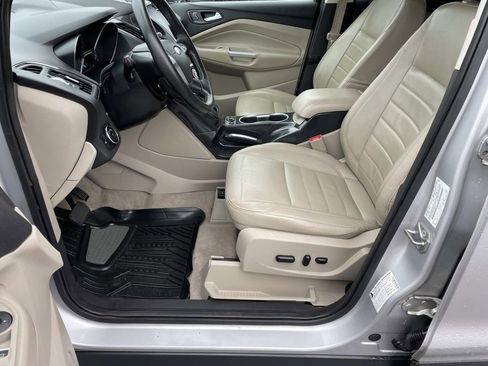 Used 2014 Ford Escape Titanium FWD image 20