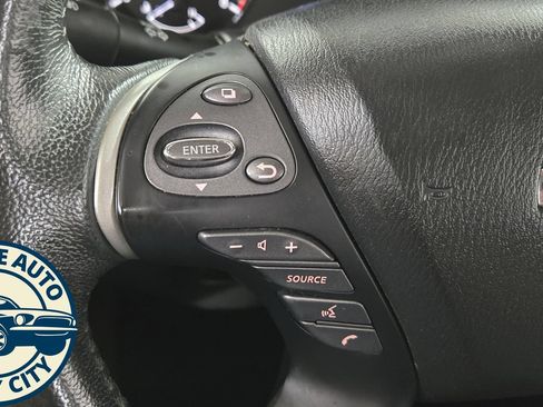 Used 2017 Nissan Pathfinder Platinum w/ Cargo Package AWD/4WD image 12