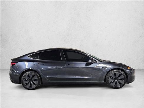 Used 2025 Tesla Model 3 Long Range image 4