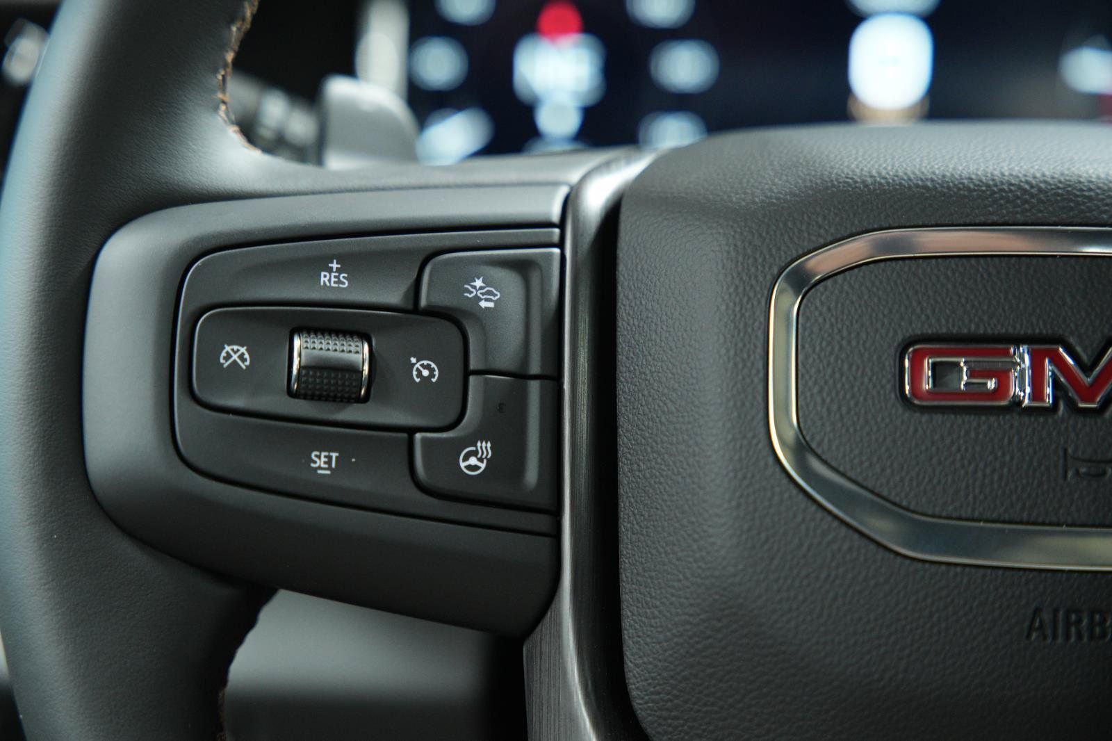 New 2026 GMC Sierra 1500 AT4 w/ AT4 Premium Package AWD/4WD image 39