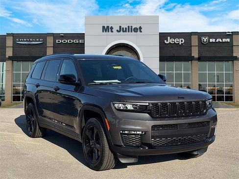 New 2025 Jeep Grand Cherokee L Limited w/ Black Appearance Package image 1