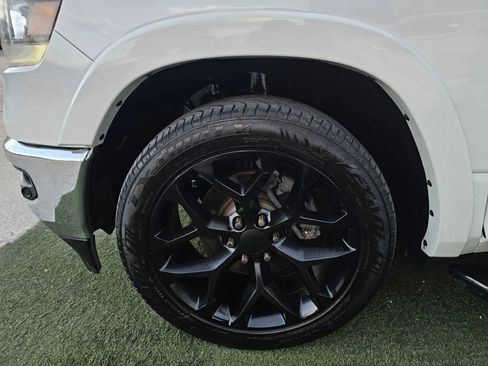 Used 2019 RAM 1500 Laramie image 23