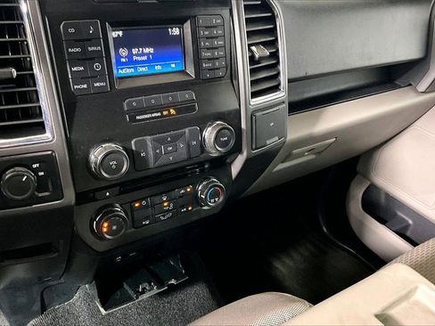 Used 2015 Ford F150 XLT w/ Equipment Group 301A Mid image 25